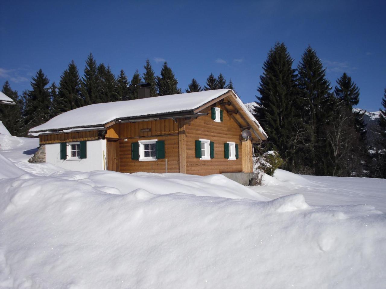 Maisaess Lifinarblick Villa Schruns Exterior foto